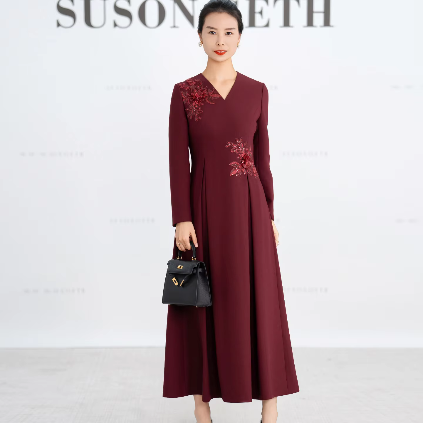 Plus Size Elegant V-Neck Red Dress for Women Wedding Celebration Gown Fashionable Sticker Design Midi Skirt Long Sleeve Polye...