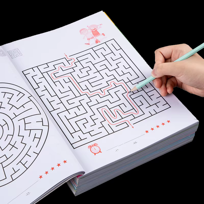 Maze Training Book, Used to Improve Concentration, an Intellectual Development Toy. Books for Teenagers