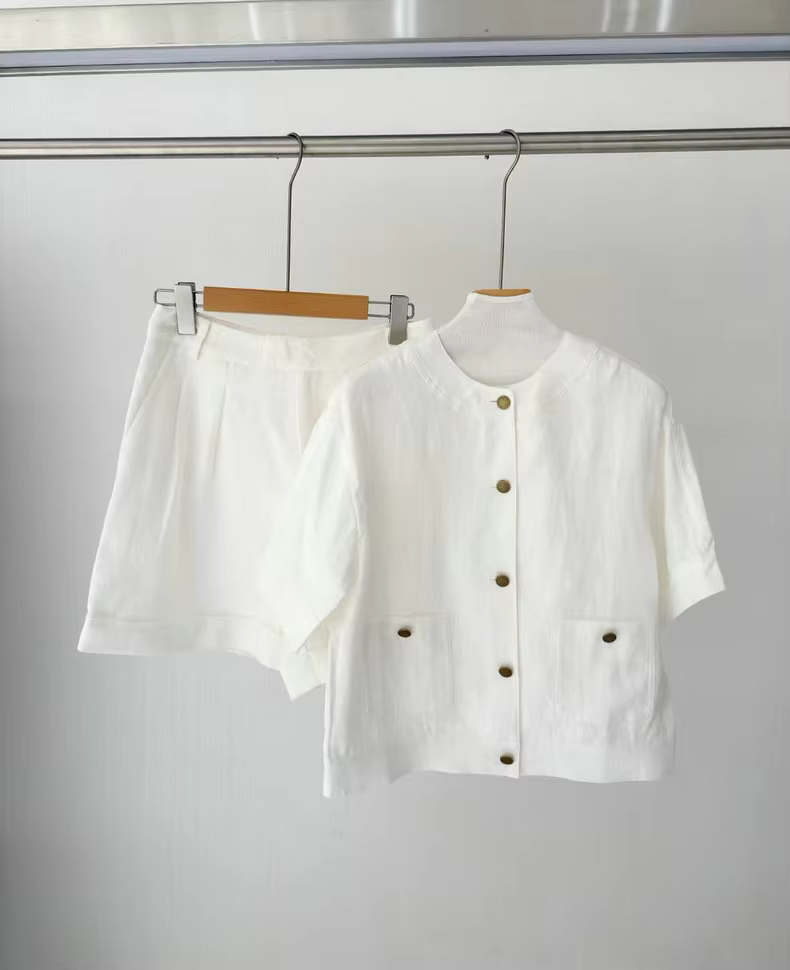 26 Spring and Summer New Linen Short-sleeved Set Crewneck Button Two-piece Set Women's Casual Elegant Shorts 2 Piece Sets Women