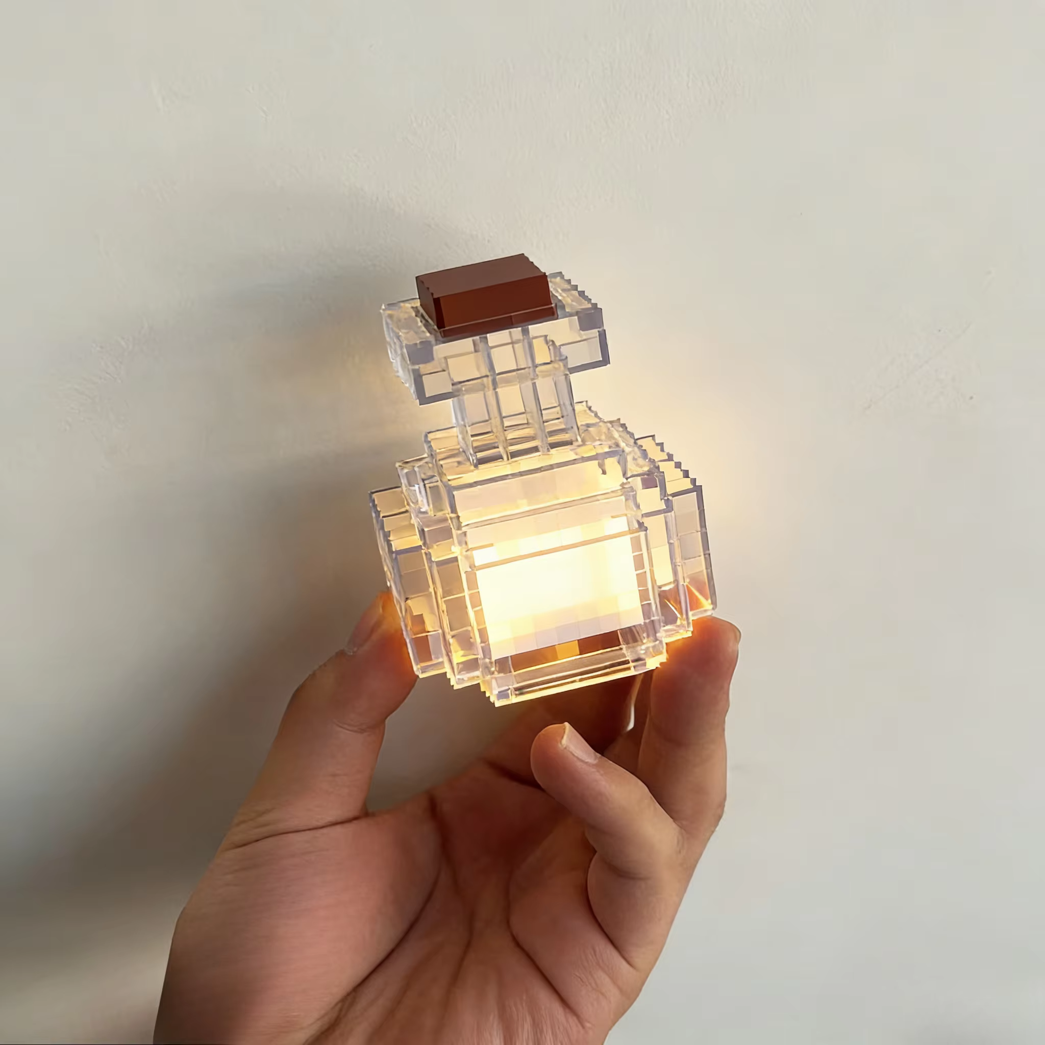 Mini MC Game Night Light Change Color Liquid Medicine Bottle Model Type C Rechargeable Game Room Atmosphere Decoration Toy Gift
