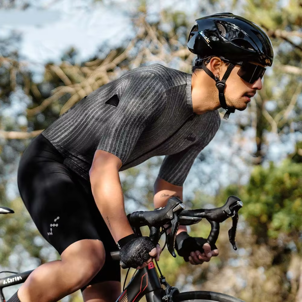 Santic New Cycling Suits Men's Short Sleeved with Double Arrow Cushion for Cycling Competition Suits TM24C03025G