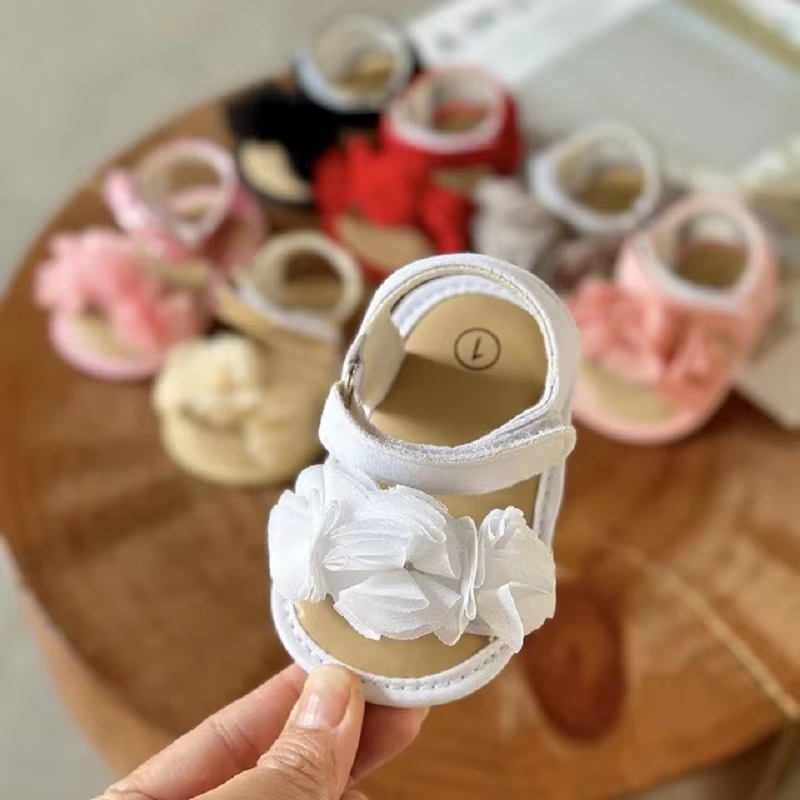 Baby Girls Sandals Soft Sole Summer Infant Wedding Dress Flat Shoes Beach Sandal Newborn Crib Shoes First Walkers