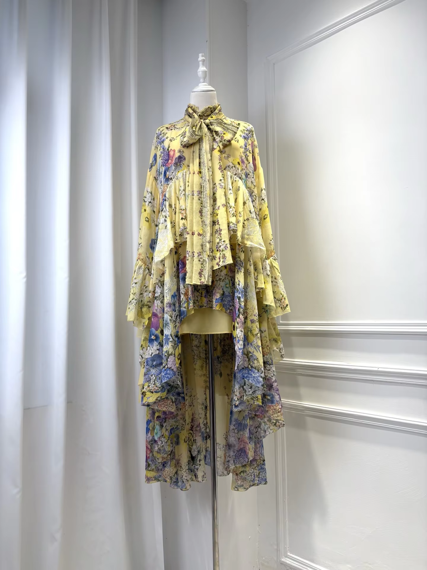 Women Front Short Back Length Robe Flower Print Beaded Stand Collar Batwing Sleeve Layered Loose 100% Silk Maxi Dress
