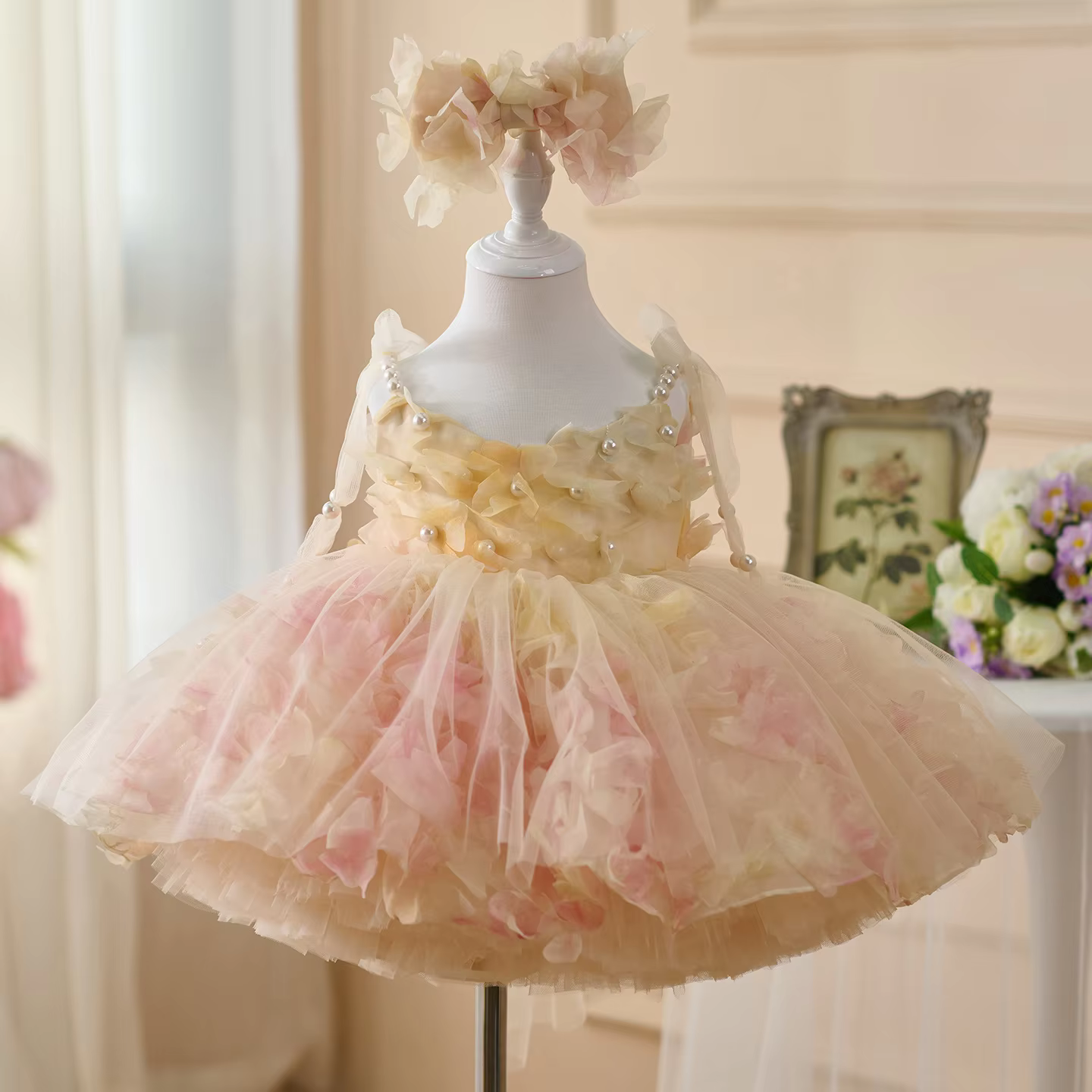 KLFLGD 2025costumes for girls elegant girl party dress fashionable and fashionable French children's catwalk dress girl costume