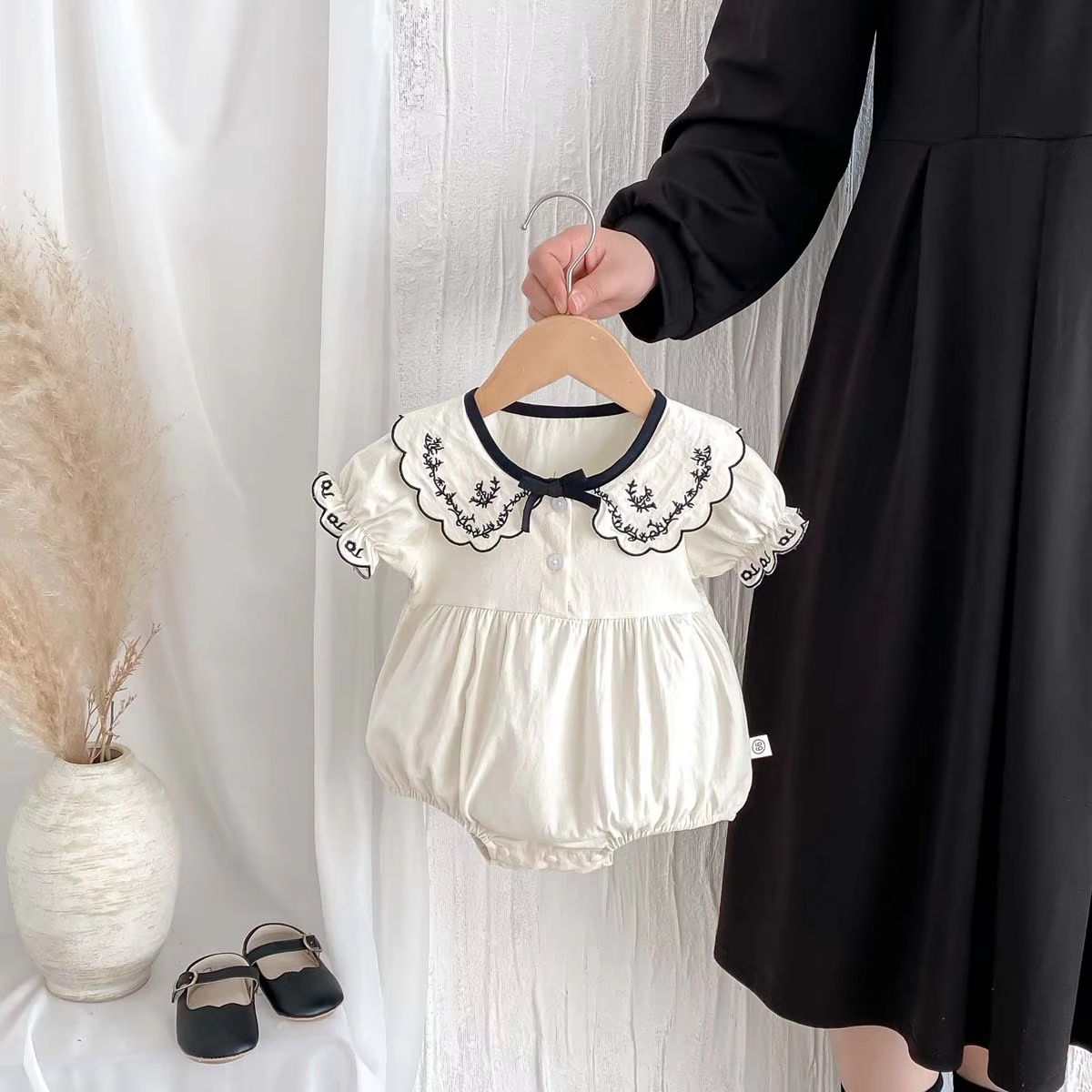 Baby Summer Embroidered Lapel Short Sleeve Triangle Jumpsuit Girl Baby Sweet Cute Jumpsuit with Bow for Summer Toddlers and Baby